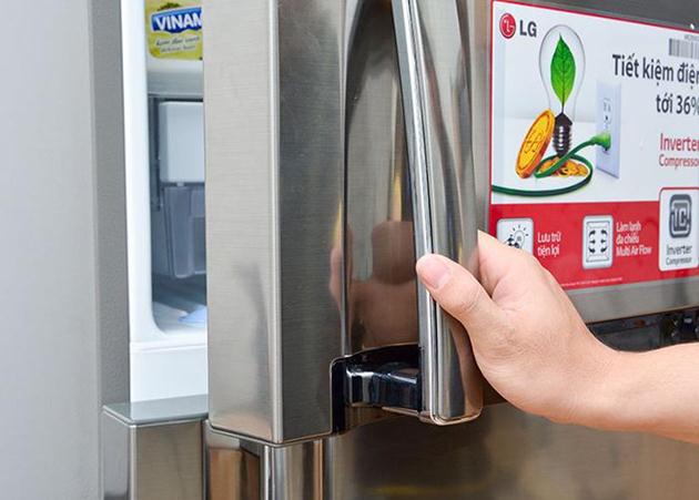 Nguyên nhân tại sao cửa tủ lạnh bị hở